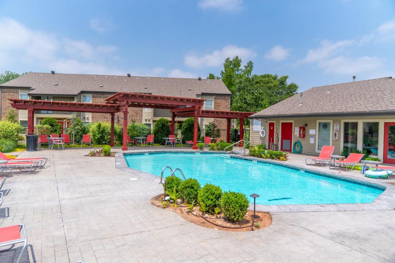 Ou Sooner, Pool & Gym, Bbq, Netflix, 100Mb Internet, Lg Washer & Dryer, Close To Ou! Norman Esterno foto