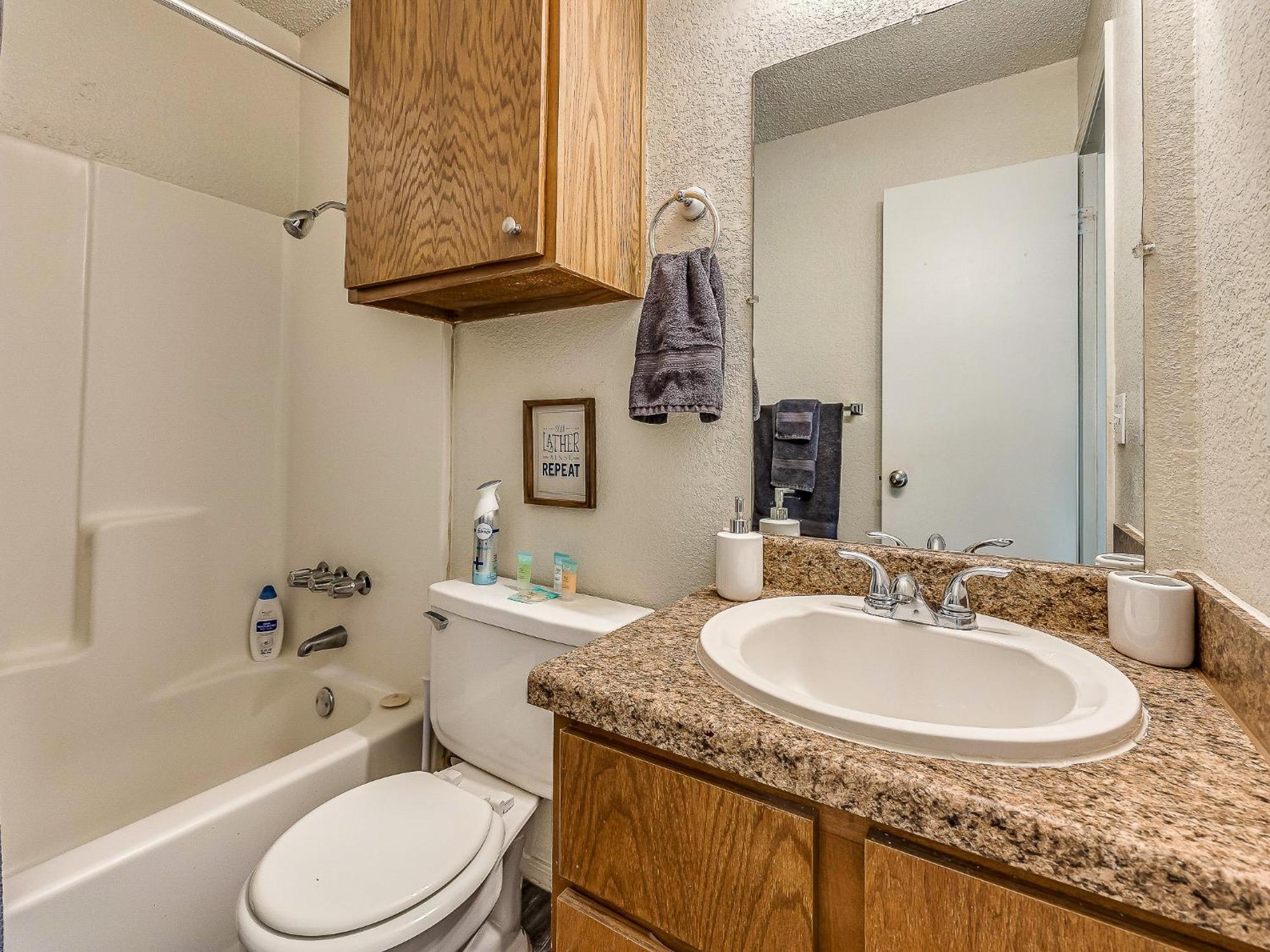 Ou Sooner, Pool & Gym, Bbq, Netflix, 100Mb Internet, Lg Washer & Dryer, Close To Ou! Norman Esterno foto