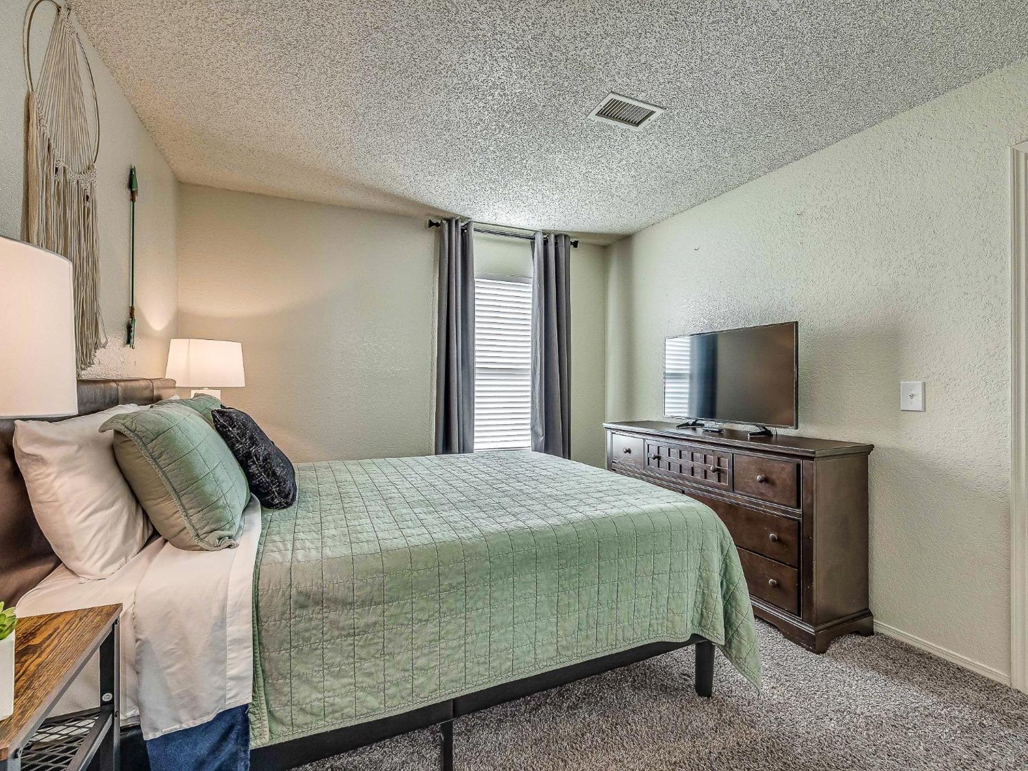Ou Sooner, Pool & Gym, Bbq, Netflix, 100Mb Internet, Lg Washer & Dryer, Close To Ou! Norman Esterno foto